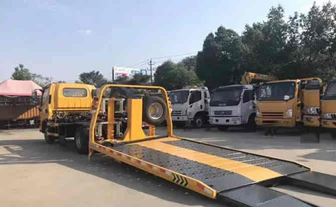小金汽车中途维修案例